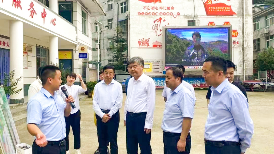 1709099189341614.png 图片1111111.png